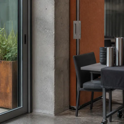 Refined urban retreats: how to choose luxury hotels with event space near you